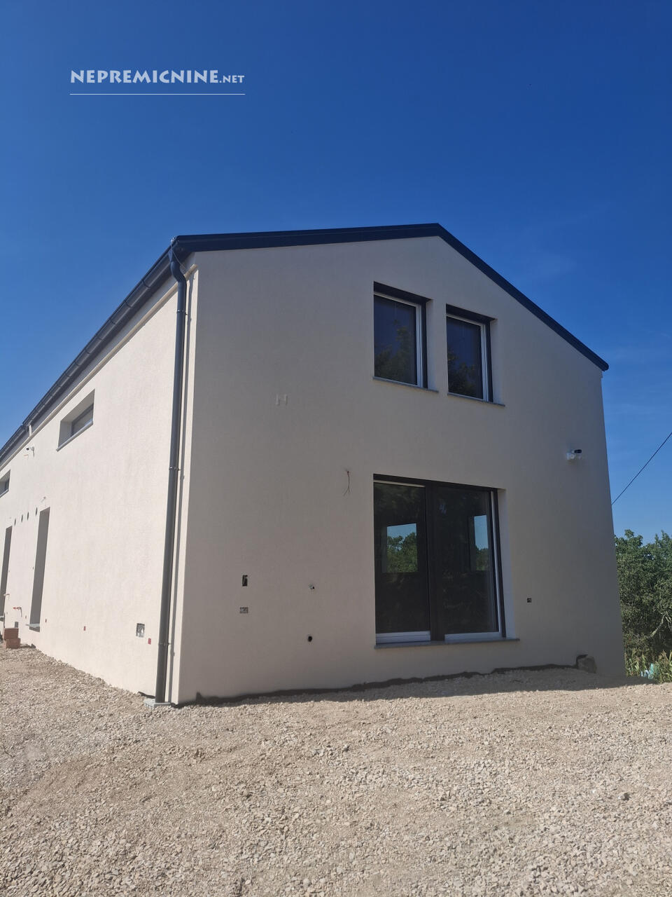 299.000,00 € - BREZOVICA PRI GRADINU, STANOVANJE 32